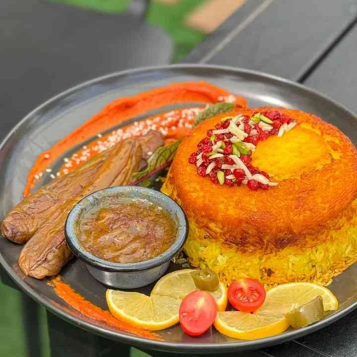 ته چین گوشت گوساله و بادمجان